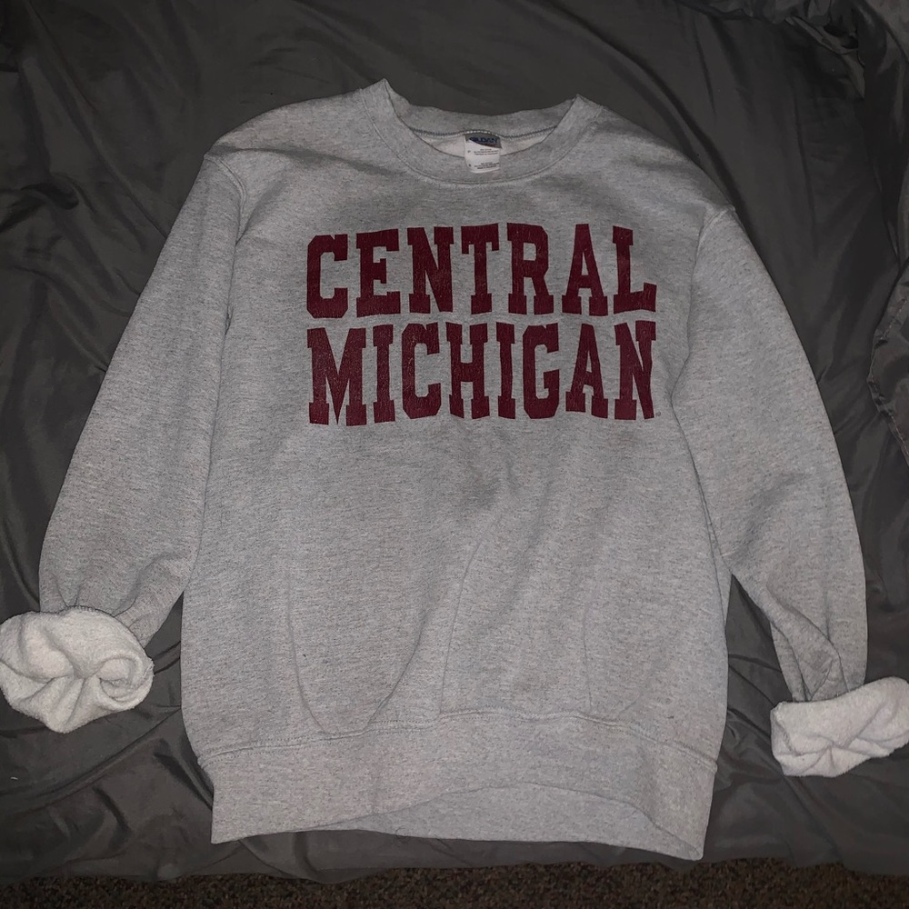 Central Michigan grey crewneck